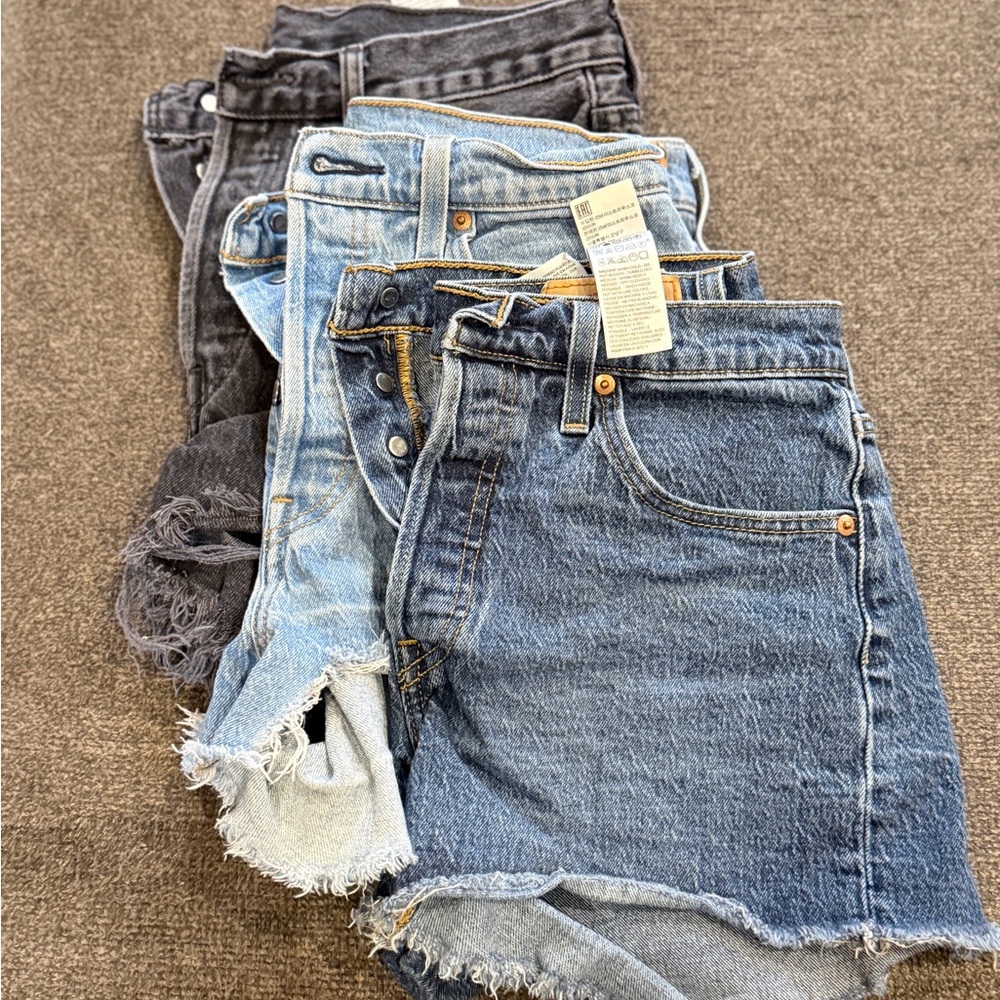 Levi's 501 Button Fly Denim Shorts Bundle - Picture 3 of 16